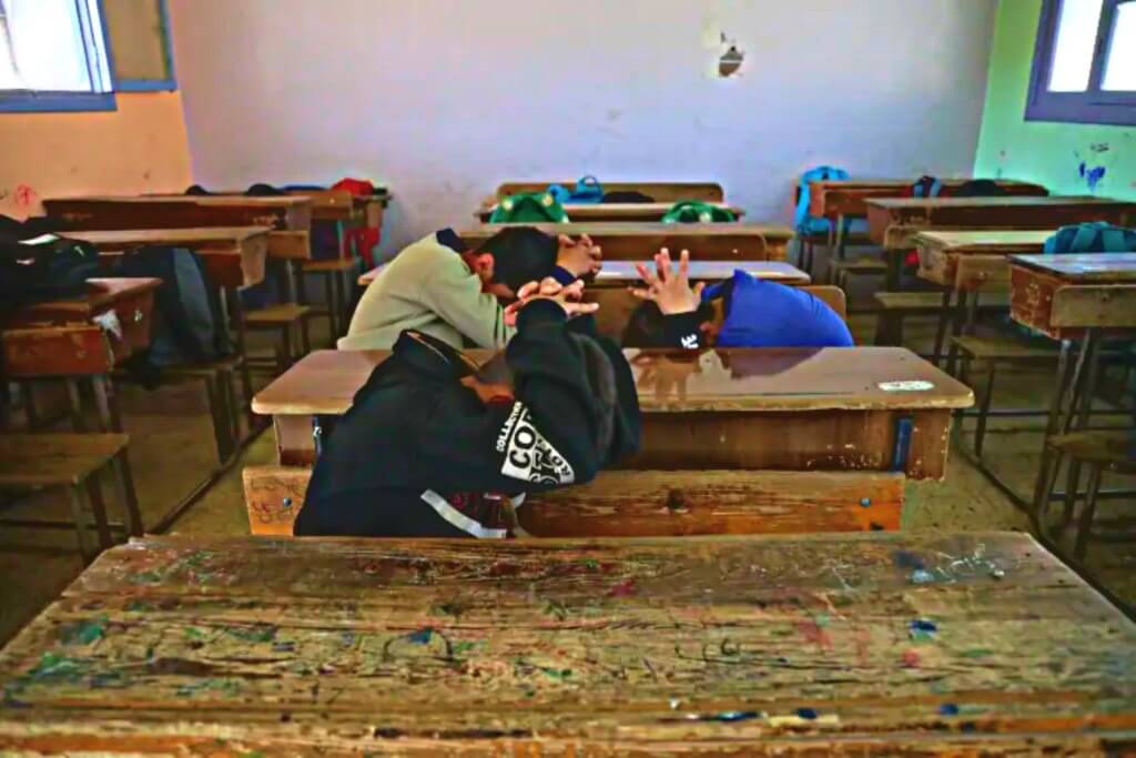 Students during Earthquake 1