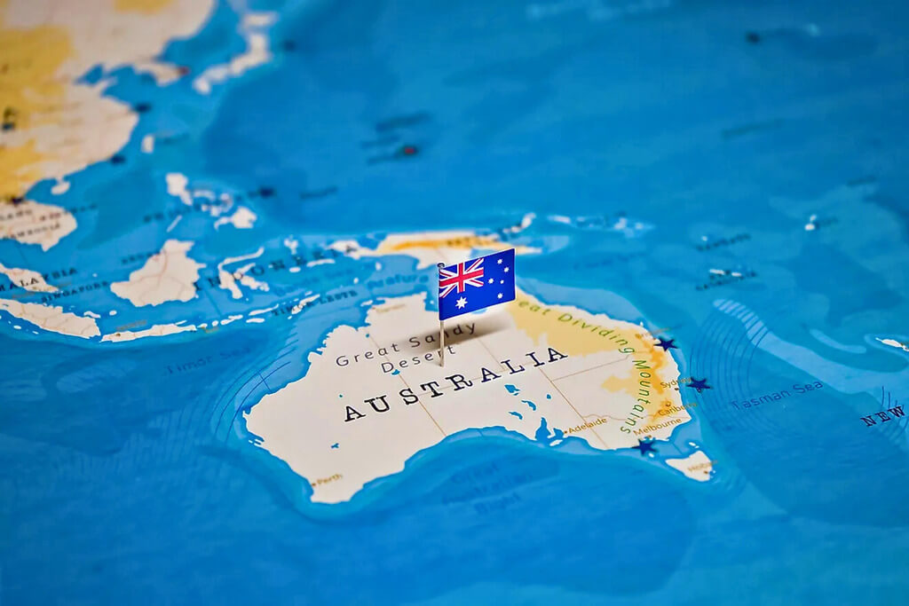 AUSTRALIA 4